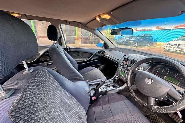 2003 Holden Commodore Executive VY