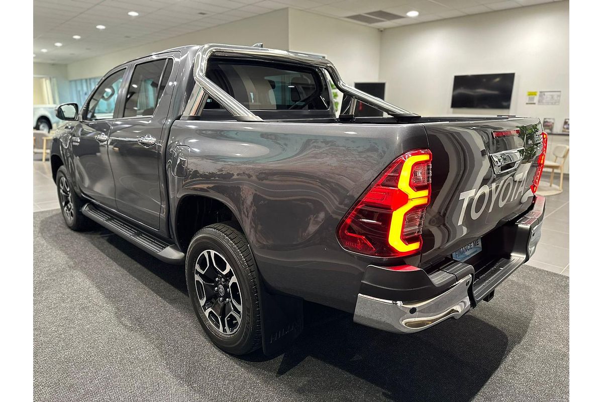 2023 Toyota Hilux SR5 GUN126R 4X4