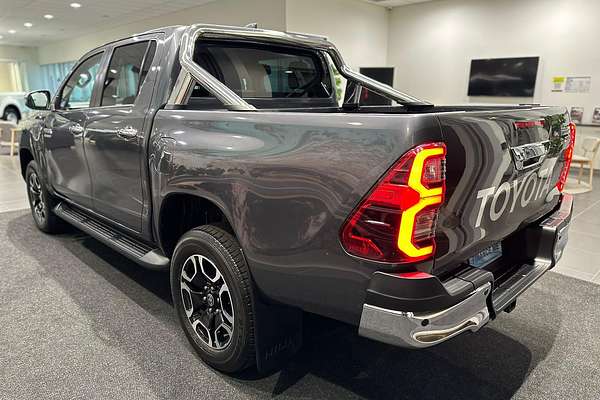 2023 Toyota Hilux SR5 GUN126R 4X4