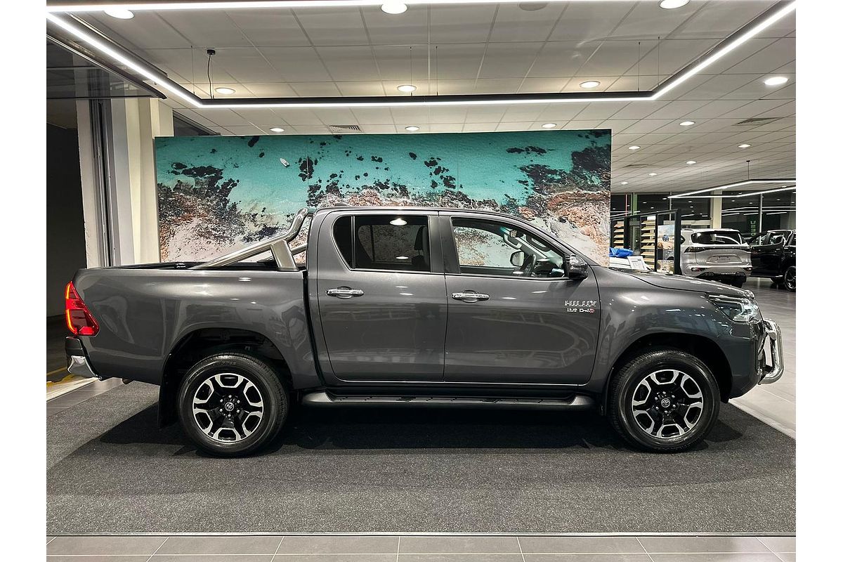 2023 Toyota Hilux SR5 GUN126R 4X4