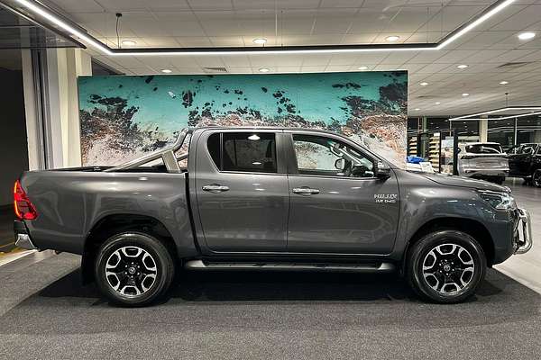 2023 Toyota Hilux SR5 GUN126R 4X4
