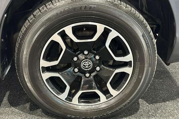2023 Toyota Hilux SR5 GUN126R 4X4