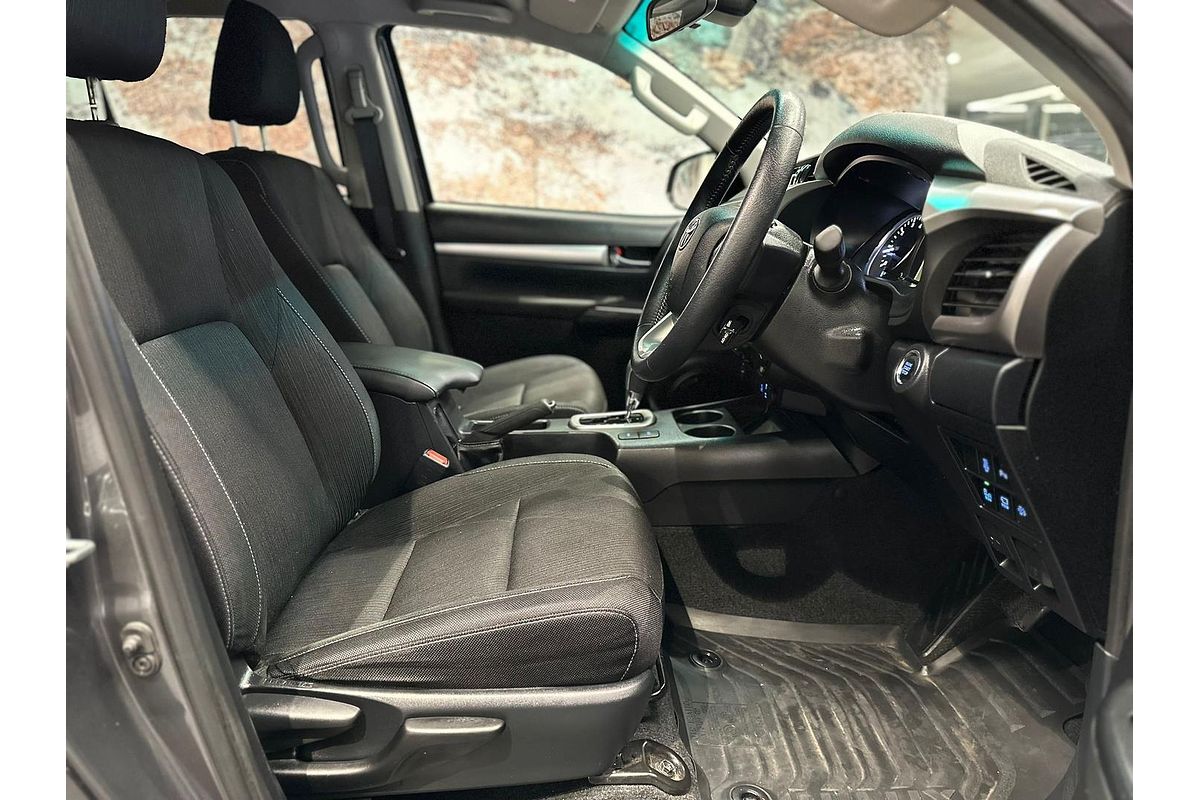 2023 Toyota Hilux SR5 GUN126R 4X4