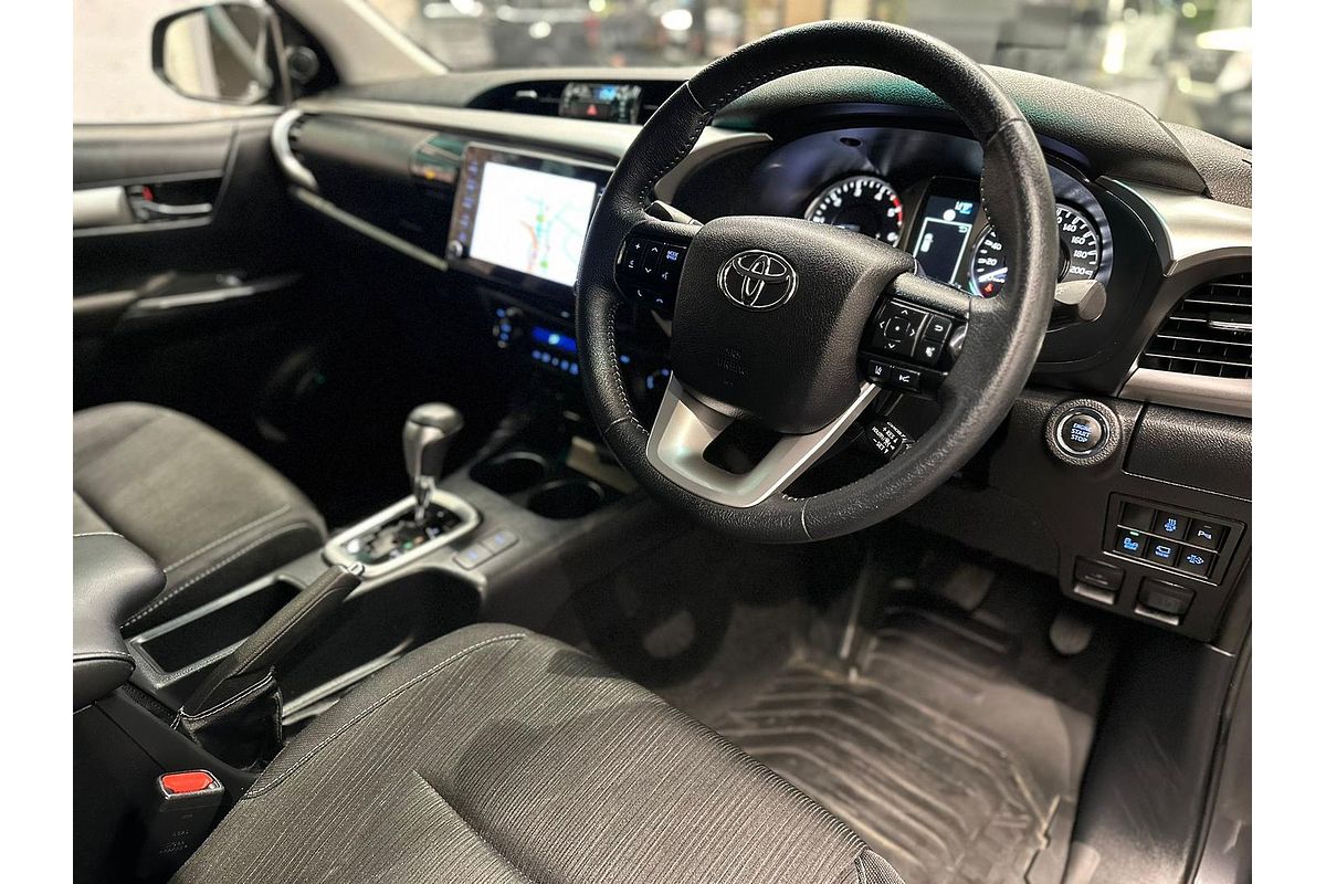 2023 Toyota Hilux SR5 GUN126R 4X4