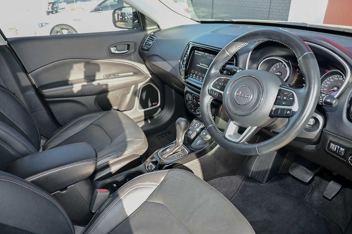 2018 Jeep Compass Limited M6
