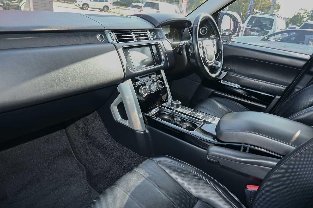 2016 Land Rover Range Rover SDV8 Vogue SE L405