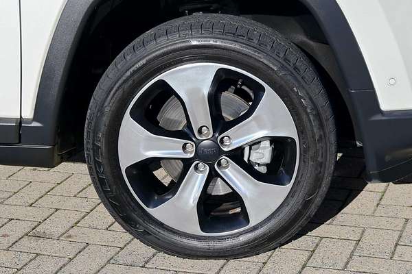 2018 Jeep Compass Limited M6
