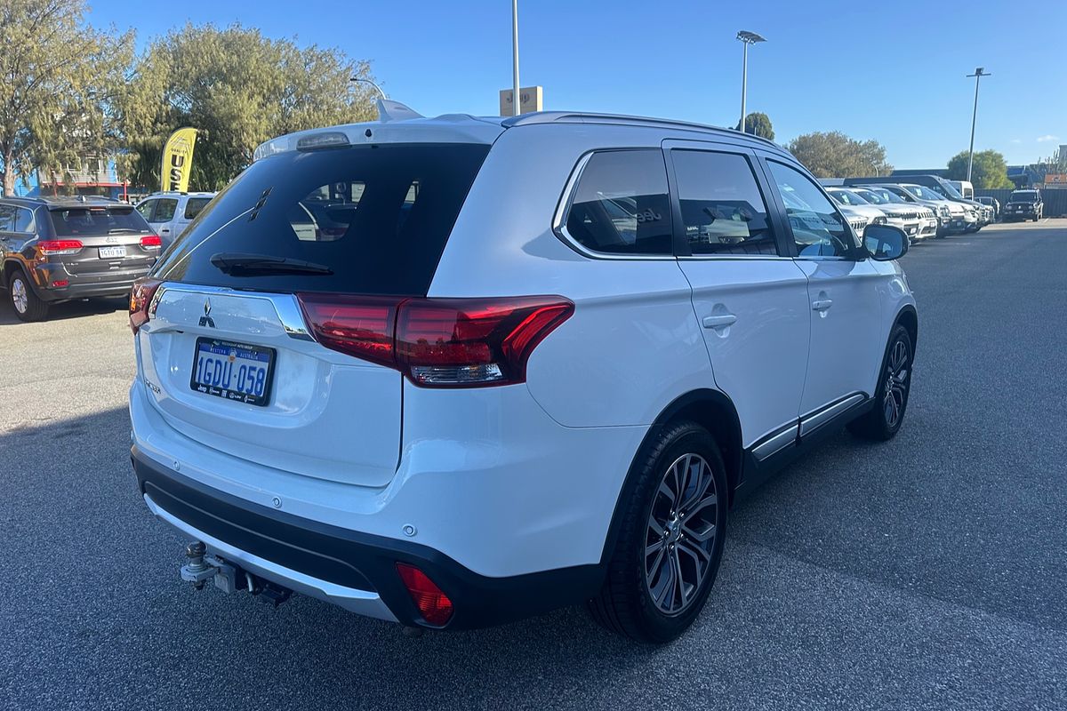 2016 Mitsubishi Outlander LS ZK