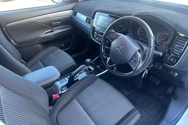2016 Mitsubishi Outlander LS ZK
