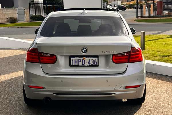 2012 BMW 3 Series 320d F30