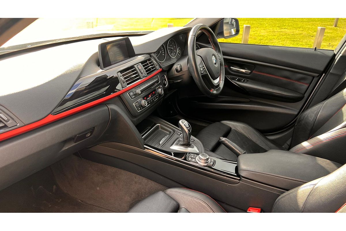 2012 BMW 3 Series 320d F30