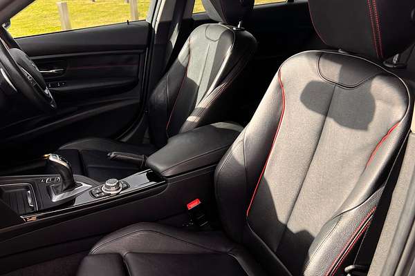 2012 BMW 3 Series 320d F30