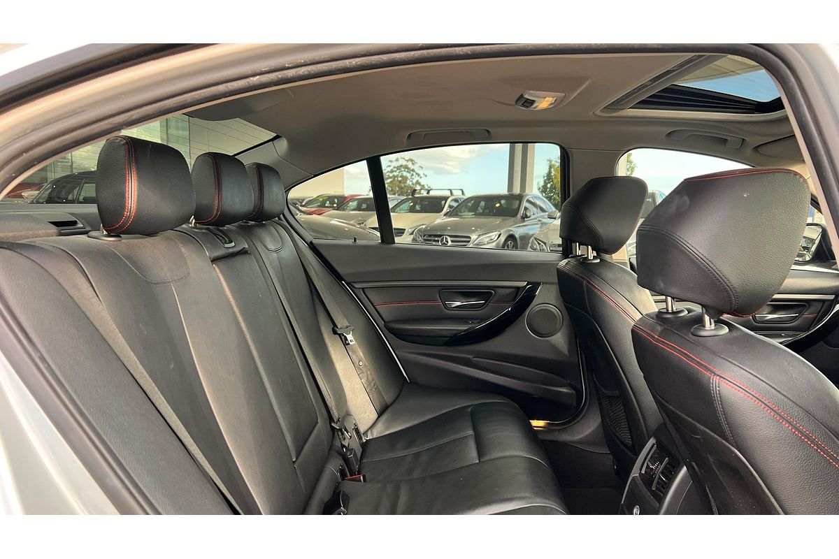 2012 BMW 3 Series 320d F30