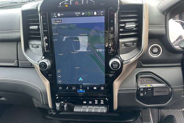 2024 RAM 2500 Laramie DJ 4X4