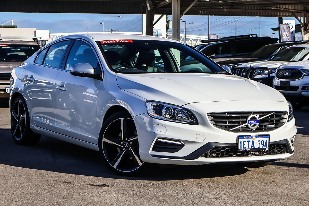 2015 Volvo S60 T5 R-Design