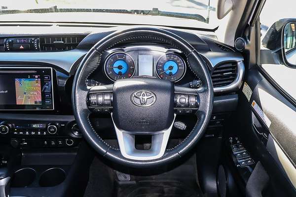 2020 Toyota Hilux SR5 GUN126R 4X4