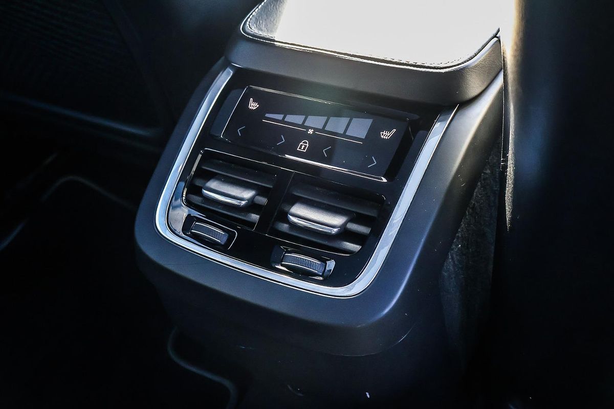 2018 Volvo XC90 D5 R-Design