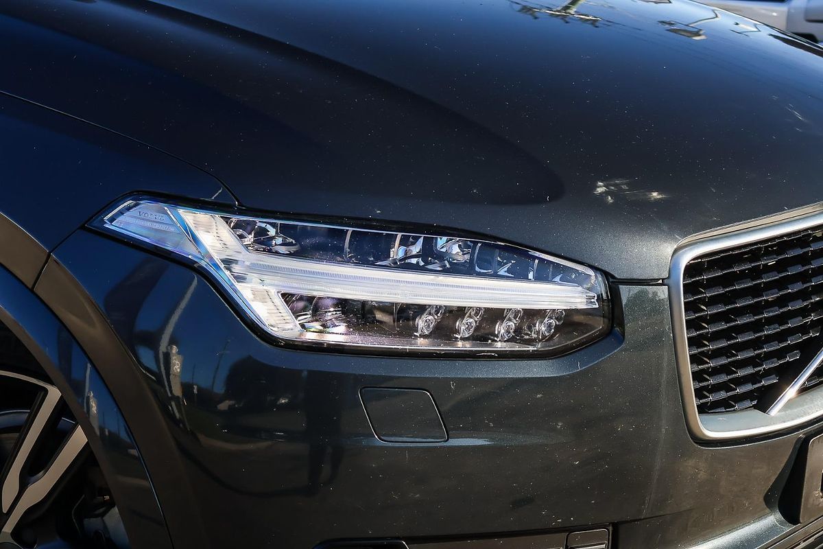 2018 Volvo XC90 D5 R-Design