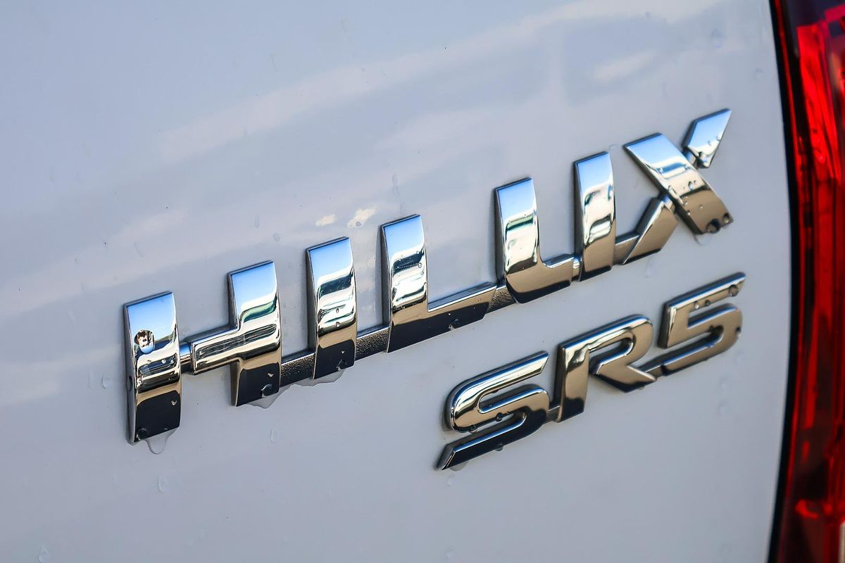 2020 Toyota Hilux SR5 GUN126R 4X4