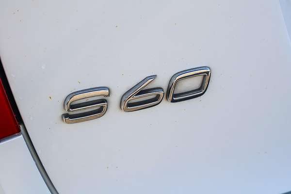 2015 Volvo S60 T5 R-Design