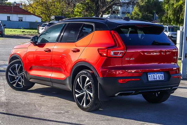 2018 Volvo XC40 T5 R-Design