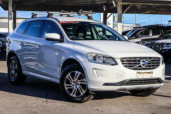 2014 Volvo XC60 T5 Kinetic