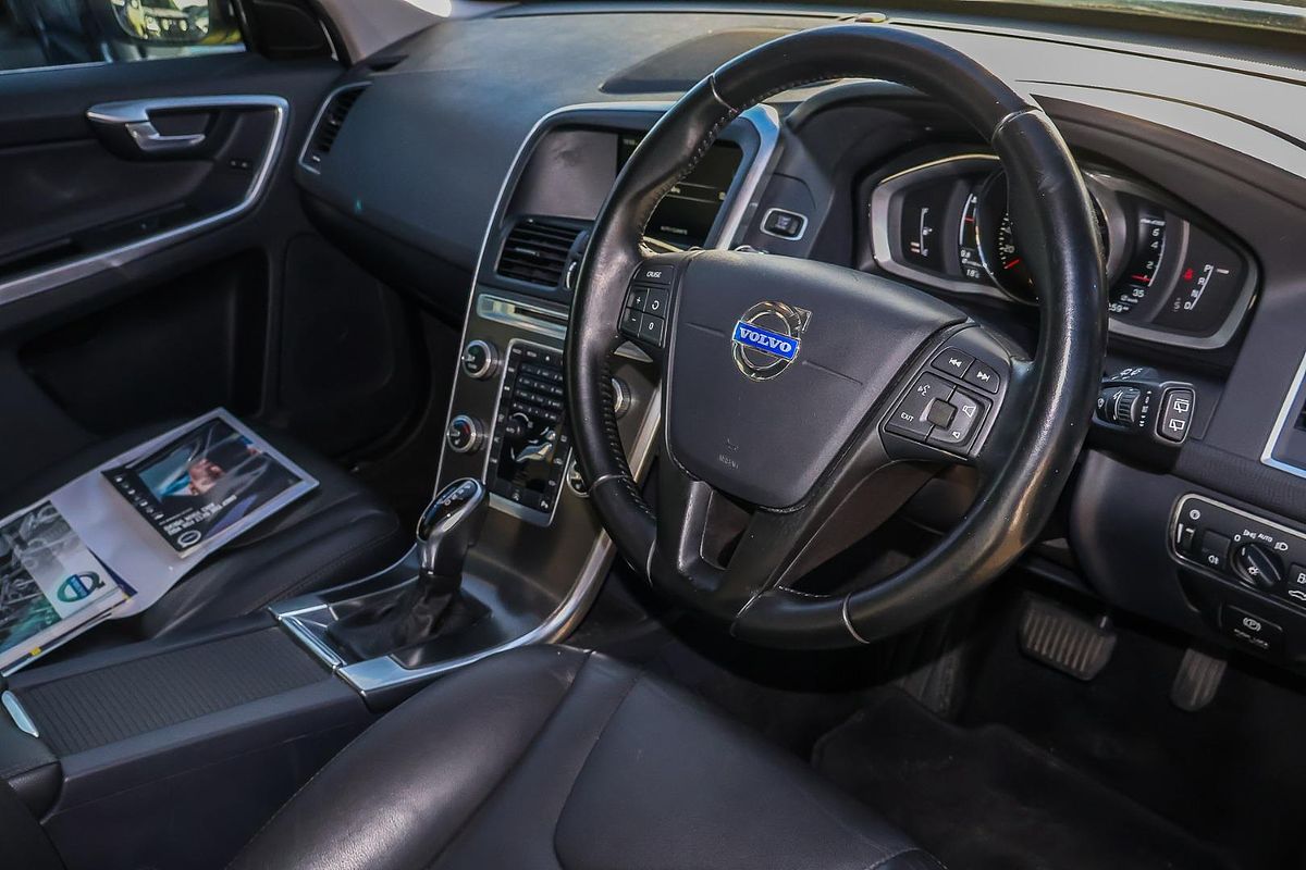 2014 Volvo XC60 T5 Kinetic