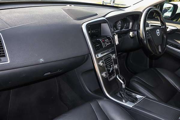 2014 Volvo XC60 T5 Kinetic
