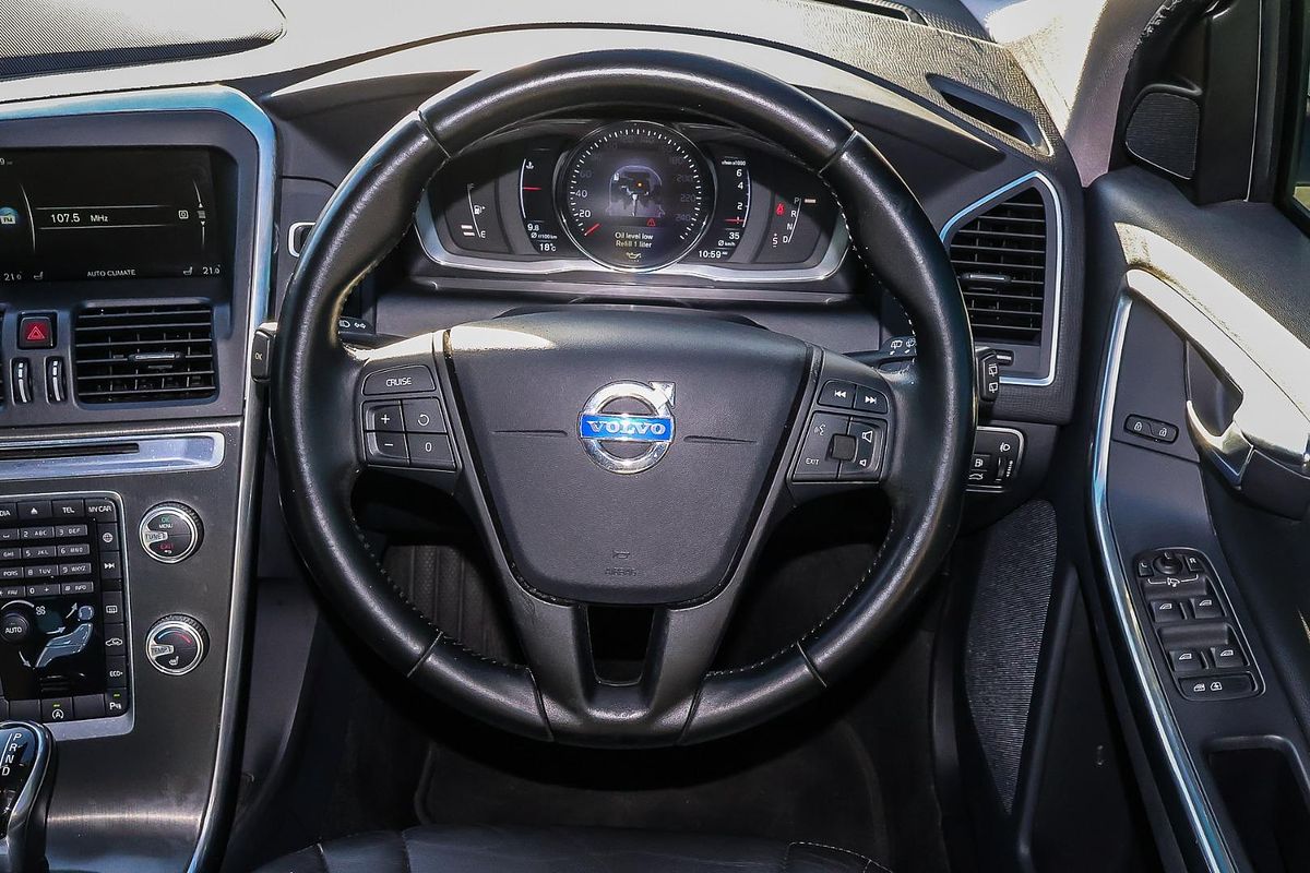2014 Volvo XC60 T5 Kinetic