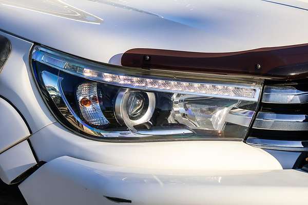 2015 Toyota Hilux SR5 GUN126R 4X4