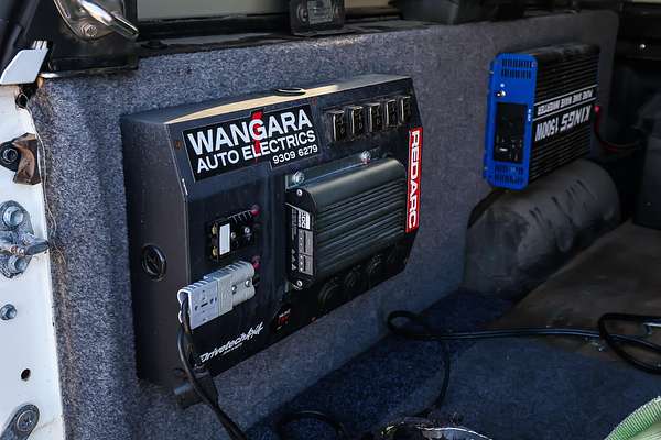 2015 Toyota Hilux SR5 GUN126R 4X4