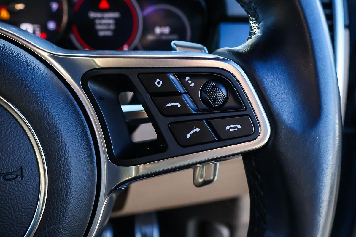 2019 Porsche Cayenne S 9YA
