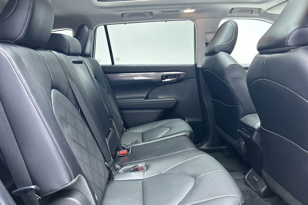 2023 Toyota Kluger Grande TXUA70R