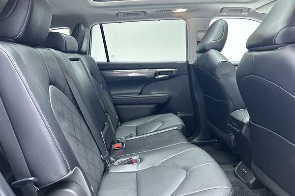 2023 Toyota Kluger Grande TXUA70R