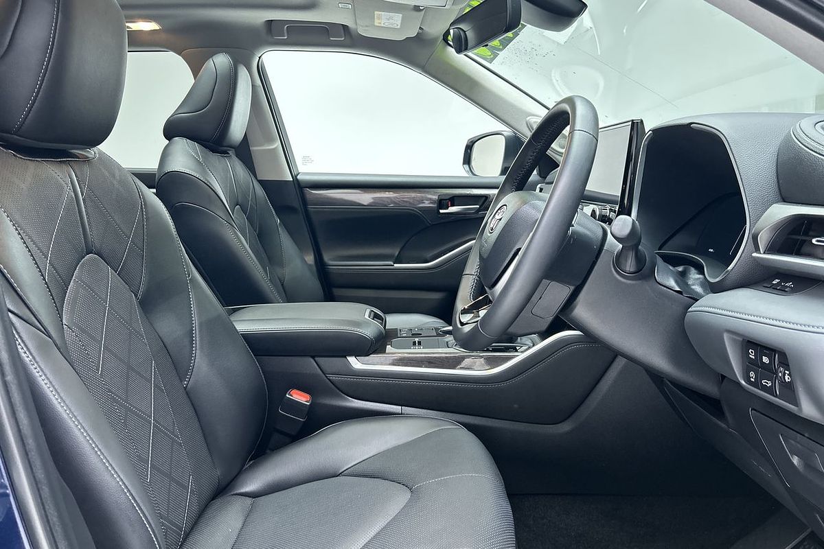2023 Toyota Kluger Grande TXUA70R
