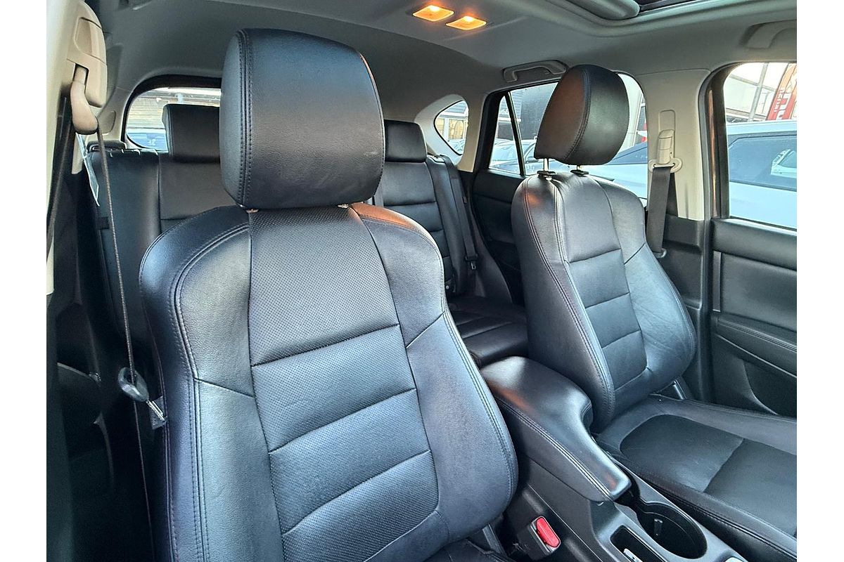 2015 Mazda CX-5 Grand Touring KE Series 2