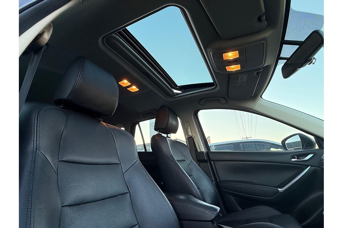 2015 Mazda CX-5 Grand Touring KE Series 2