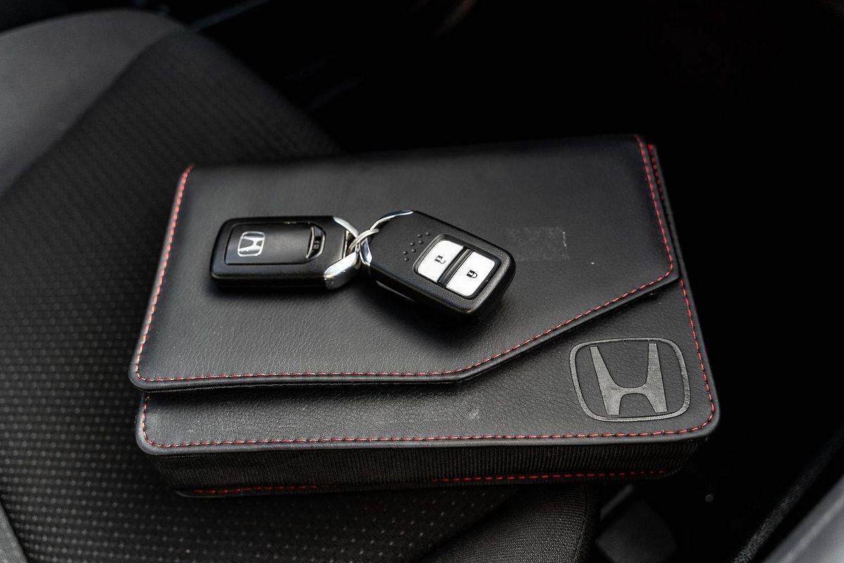 2018 Honda HR-V VTi-S