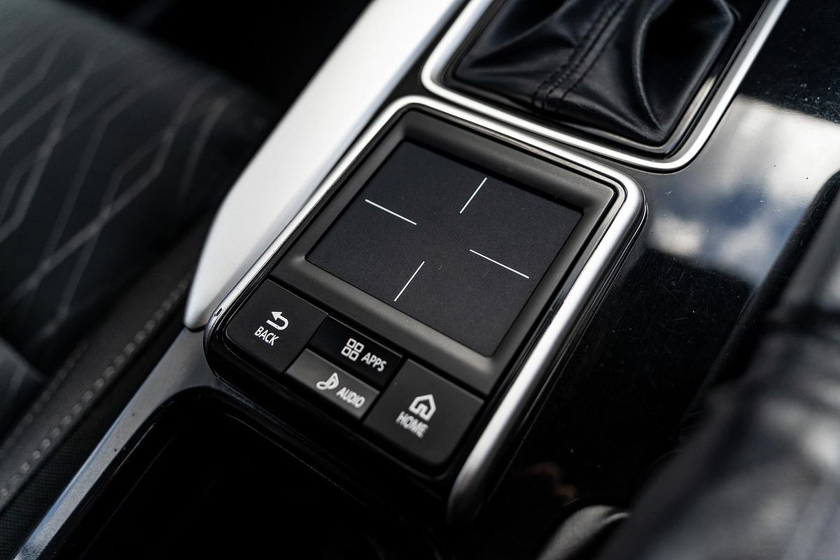 2019 Mitsubishi Eclipse Cross Black Edition YA