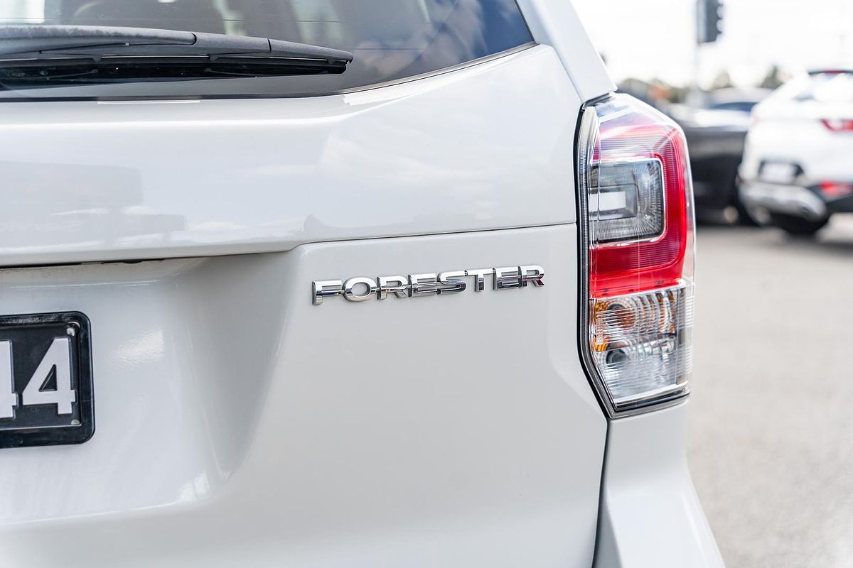 2016 Subaru Forester 2.5i-S S4