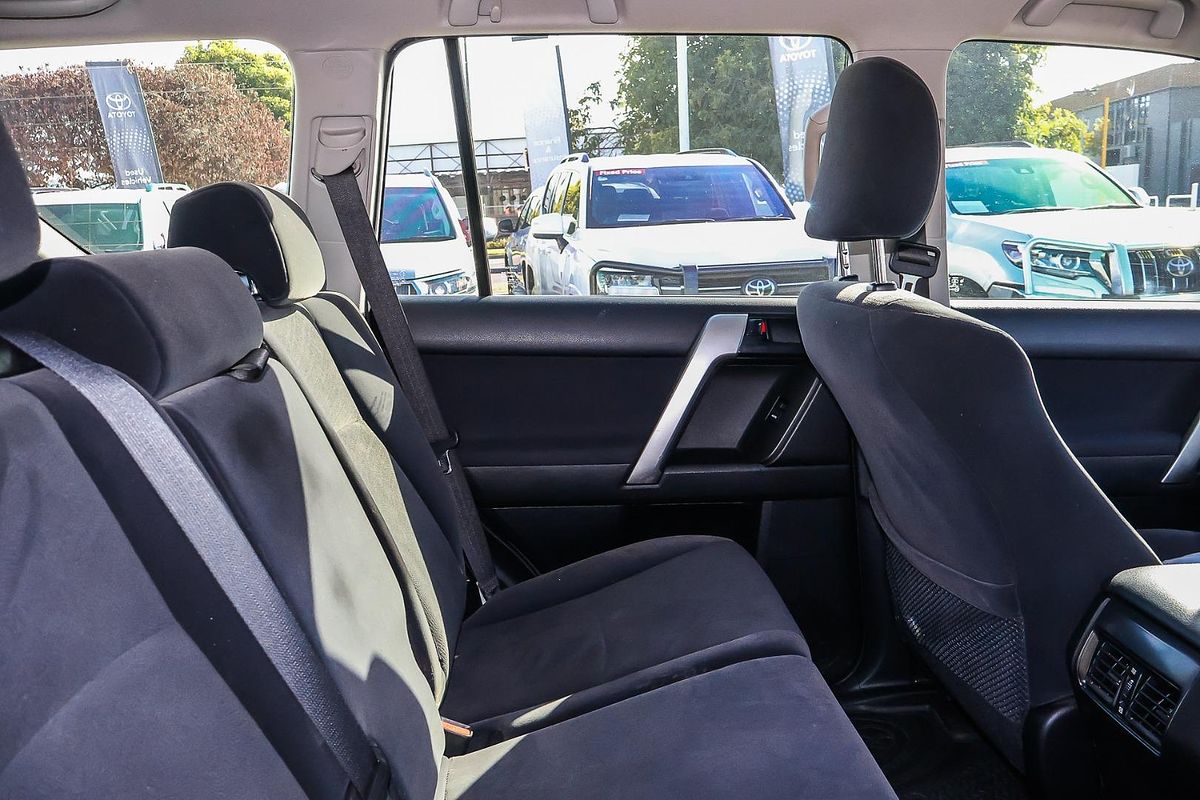 2016 Toyota Landcruiser Prado GX GDJ150R