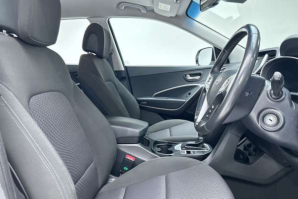 2017 Hyundai Santa Fe Active DM5 Series II