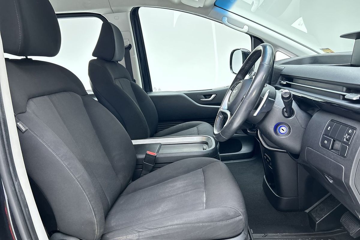 2021 Hyundai STARIA US4.V1