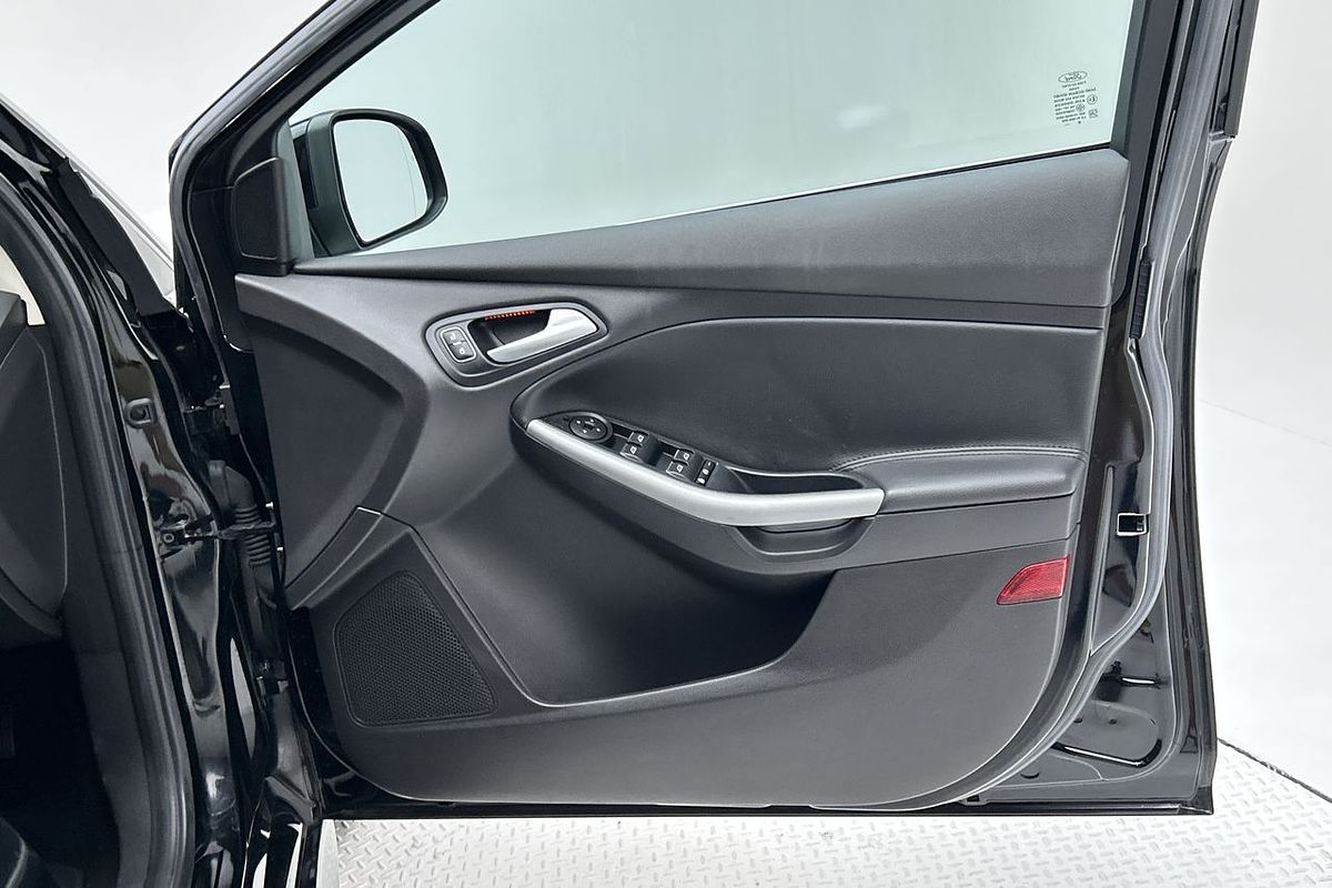 2016 Ford Focus Titanium LZ