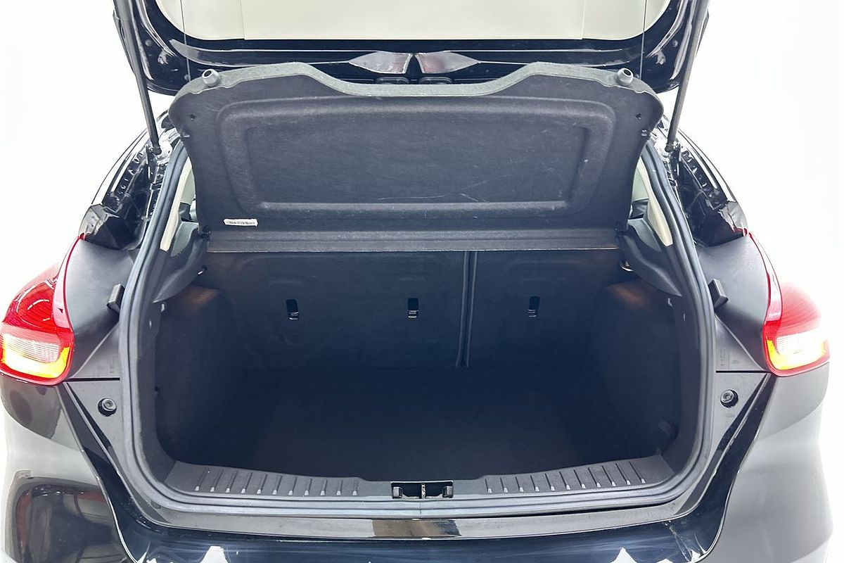 2016 Ford Focus Titanium LZ