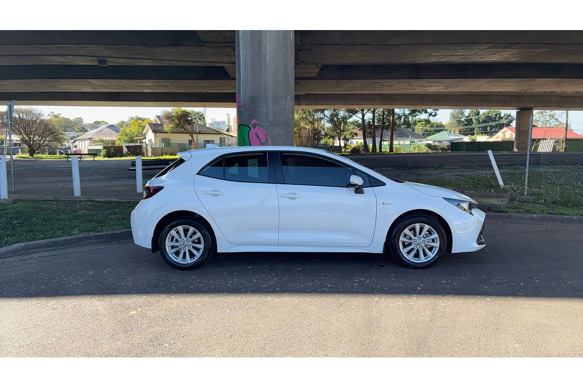 2025 Toyota Corolla Ascent Sport Hybrid ZWE219R