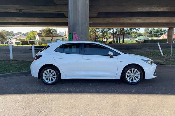 2025 Toyota Corolla Ascent Sport Hybrid ZWE219R