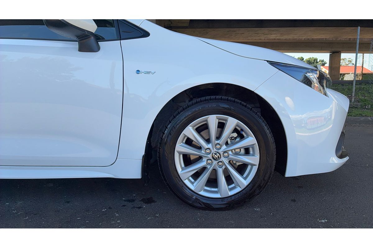2025 Toyota Corolla Ascent Sport Hybrid ZWE219R