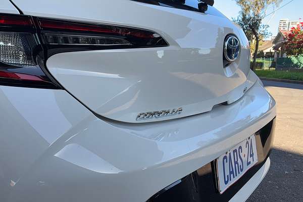 2025 Toyota Corolla Ascent Sport Hybrid ZWE219R