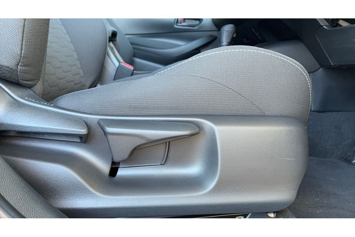 2025 Toyota Corolla Ascent Sport Hybrid ZWE219R